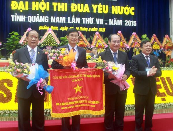 Quảng Nam nhận Cờ thi đua xuất sắc của Thủ tướng Chính phủ