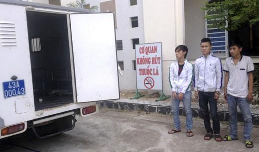 Bắt tạm giam nhóm chuyên trộm cắp tài sản