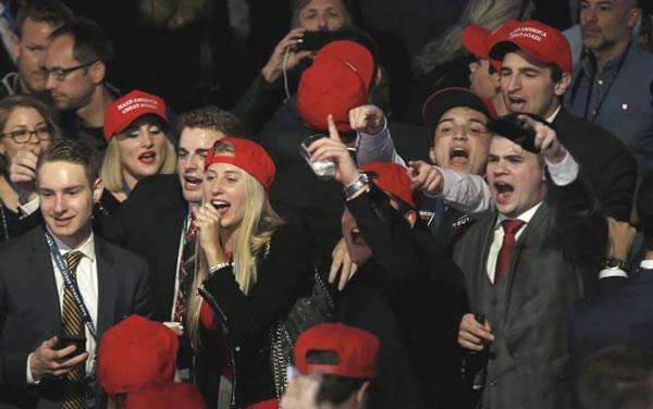 Trực tuyến Bầu cử Mỹ: Ông Donald Trump đắc cử Tổng thống Mỹ