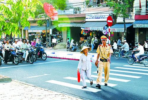 Nhân tố con người