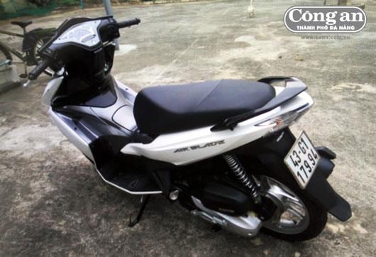 2 màn kịch về chiếc xe Air Blade