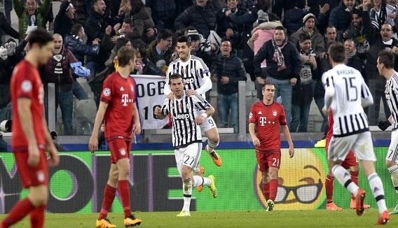 Bayern Munich tiếc ngẩn ngơ