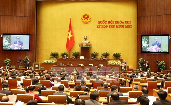 Kỳ họp thứ 11, Quốc hội Khóa XIII: Đặt mục tiêu tăng trưởng  6,5 - 7%/năm