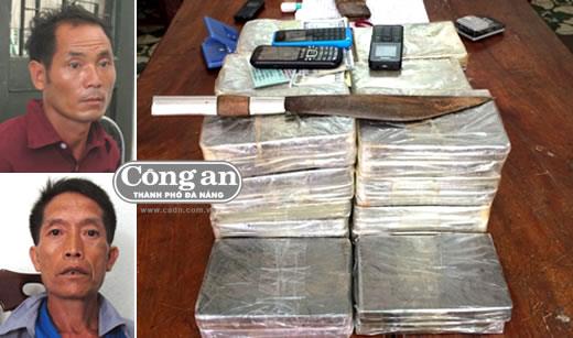 Trùm ma túy thúc thủ cùng 2 bao tải heroin