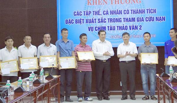 Tôn vinh những người xả thân cứu nạn