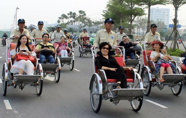 Tăng cường kiểm tra, xử lý người nước ngoài hoạt động du lịch trái phép