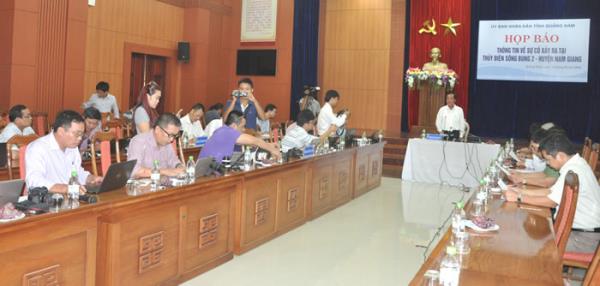 Sự cố tại công trình thủy điện Sông Bung 2: Không có chuyện vỡ đập, nhiều người mất tích