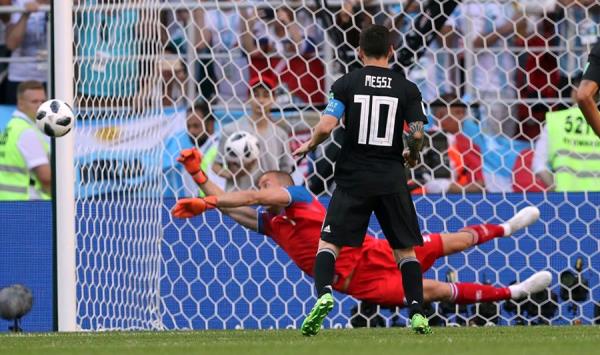 Chiến binh Viking và nỗi buồn Messi