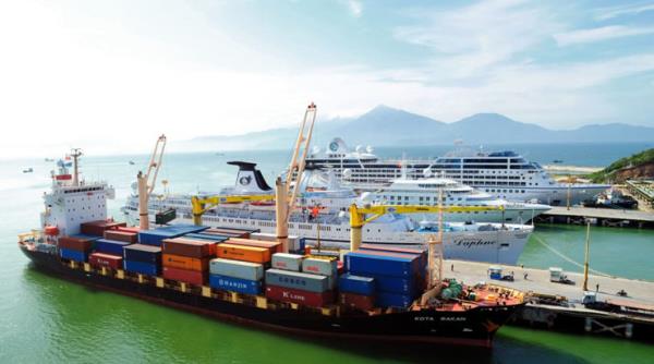 Thủ tướng Nguyễn Xuân Phúc: Quy hoạch cảng Liên Chiểu theo hướng hiện đại