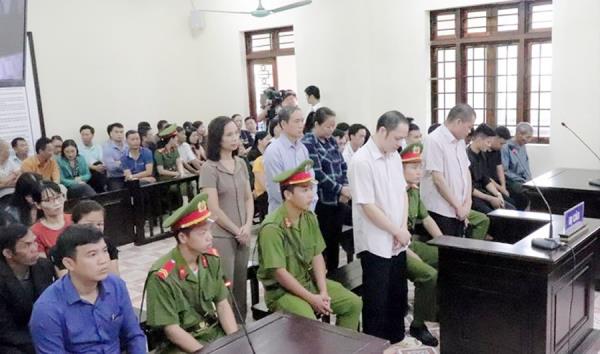 Hôm nay tuyên án gian lận thi cử Hà Giang: Nâng điểm 106 thí sinh để tạo phúc?