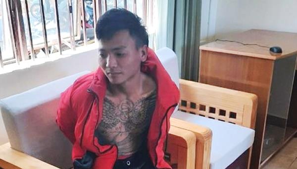 Thuê ô-tô đi cướp giật