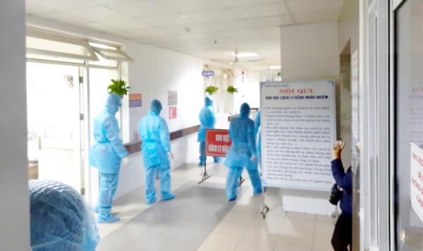 2 trường hợp người Anh nhiễm Covid-19 đang ổn định