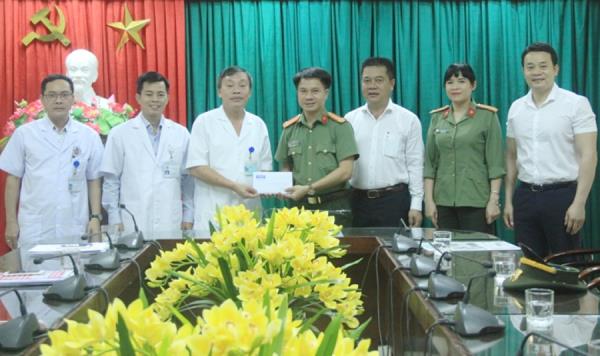 Hỗ trợ các đơn vị trên tuyến đầu phòng chống dịch Covid-19