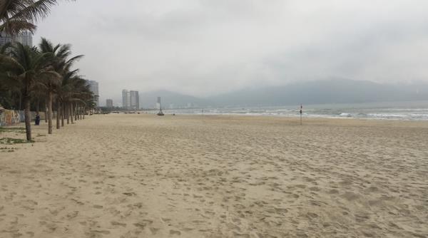 Đà Nẵng cho phép buôn bán, tắm biển, đón khách lưu trú