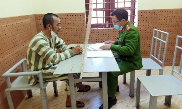 Khởi tố nhóm đối tượng cho vay lãi nặng