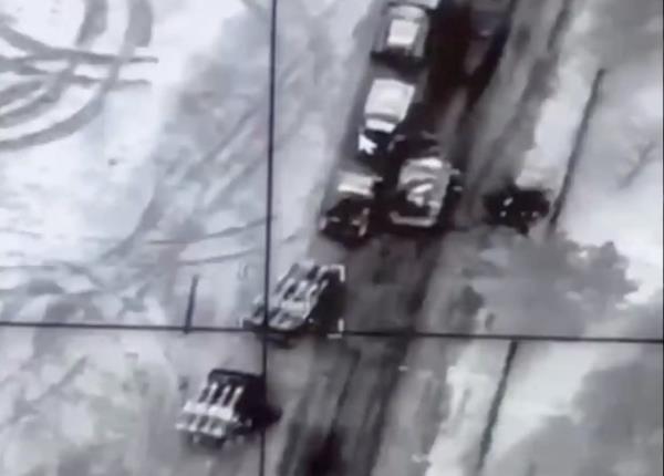 Quân đội Ukraine tung video phá hủy đoàn xe quân sự, tên lửa phòng không Nga