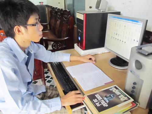 Thủ khoa Đại học Bách Khoa Đà Nẵng: Học để thoát nghèo