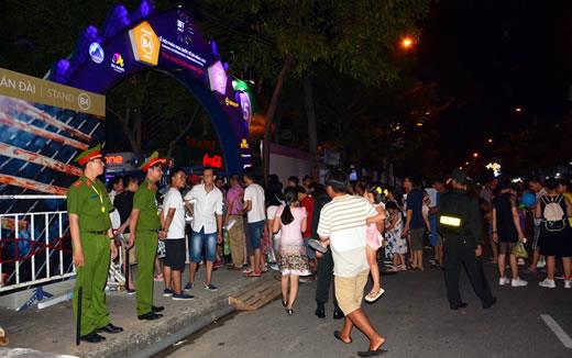 Sông Hàn xôn xao trước giờ khai tiệc